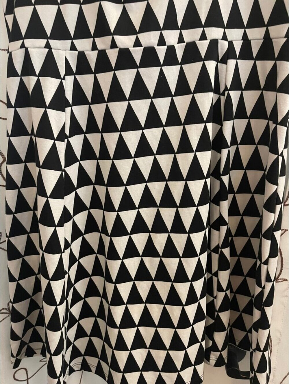 NWOT | H&M | L | Black & White Geometric Sleeveless Fit & Flare Dress - Picture 7 of 7